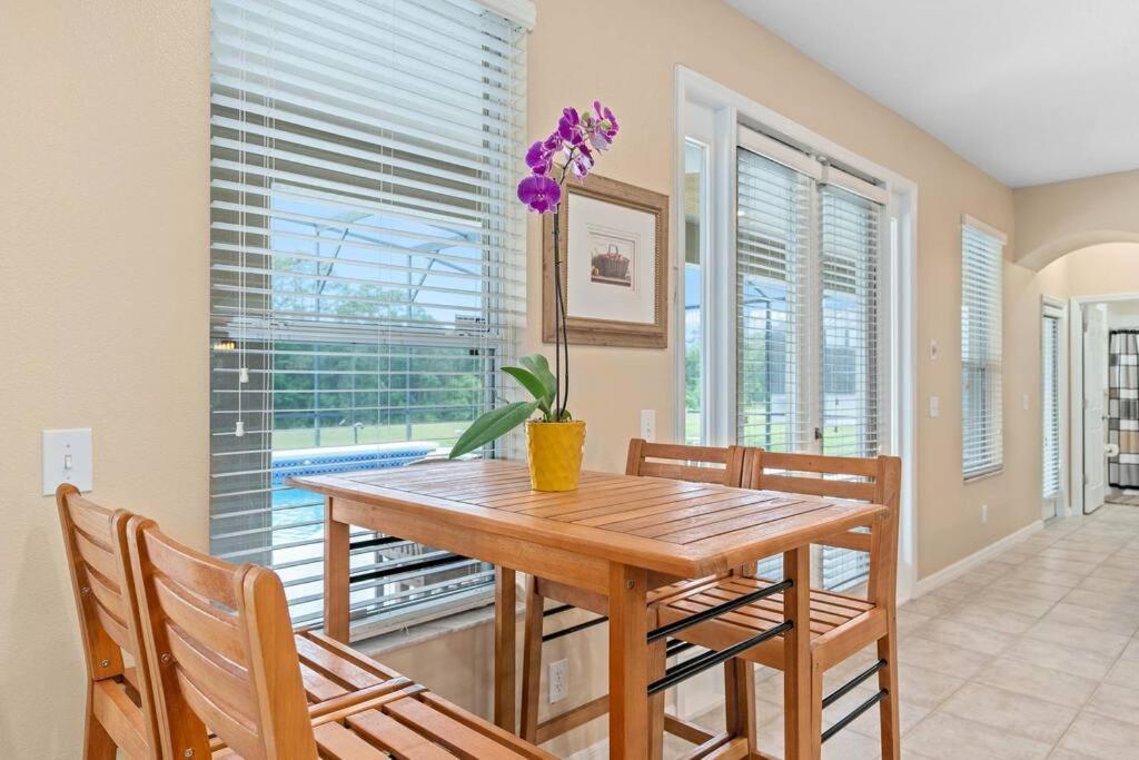 Lakeview W/8 Bedroom 5 Kingsuite 3 Miles To Disney Kissimmee Ngoại thất bức ảnh